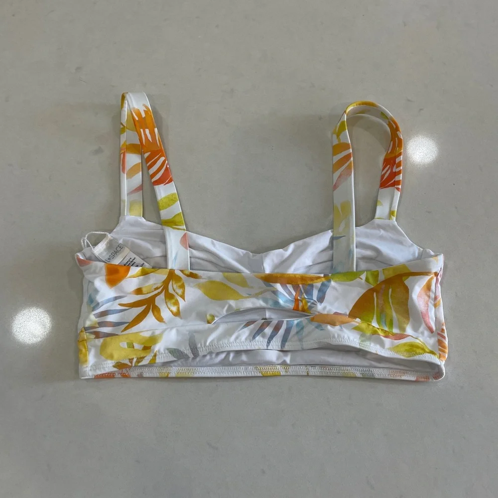 L*Space Tropical Print Bikini Set White Multicolor Bitsy Bottom | NWOT M & XL